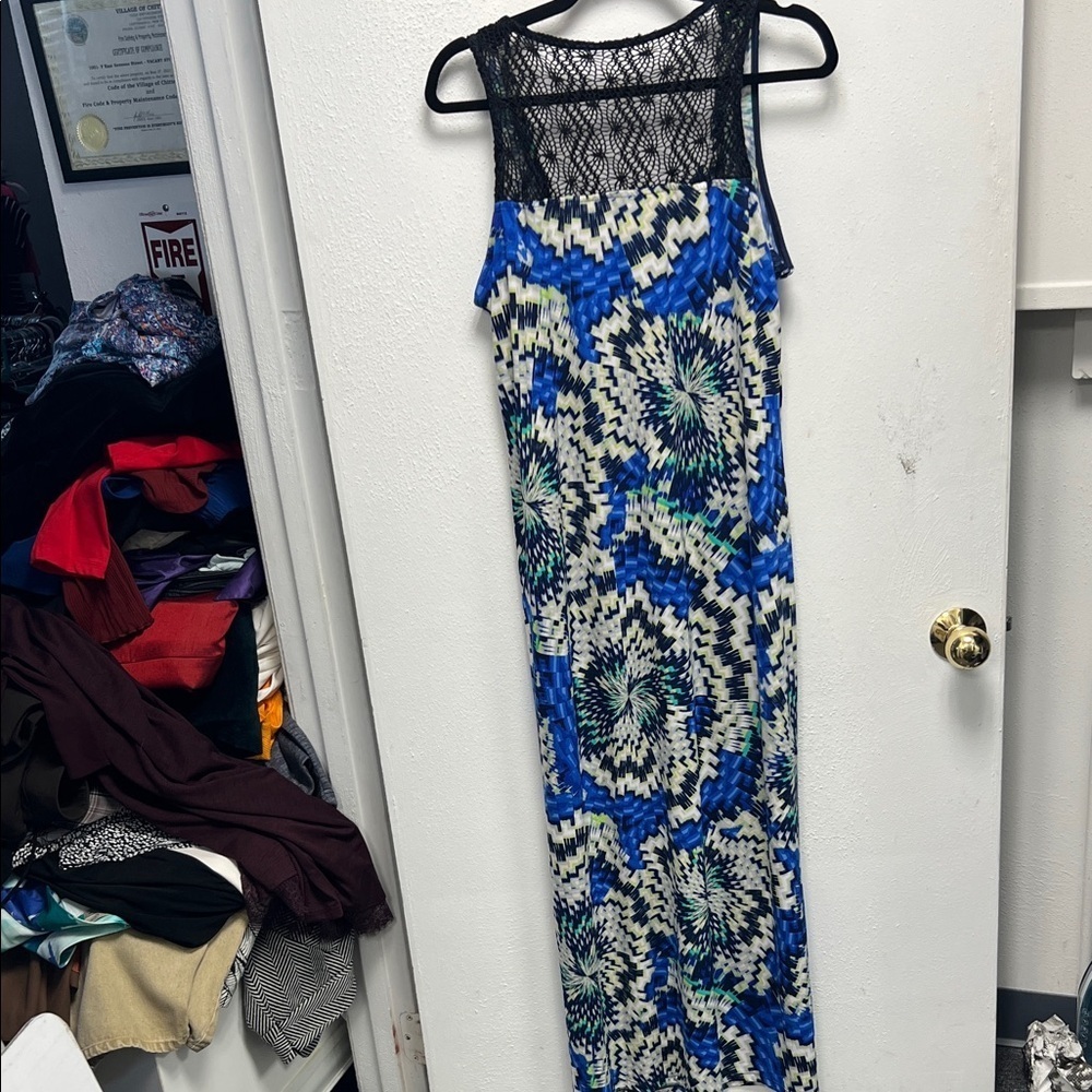 Glamour Blue and White Sleeveless Maxi Sundress - Picture 3 of 4